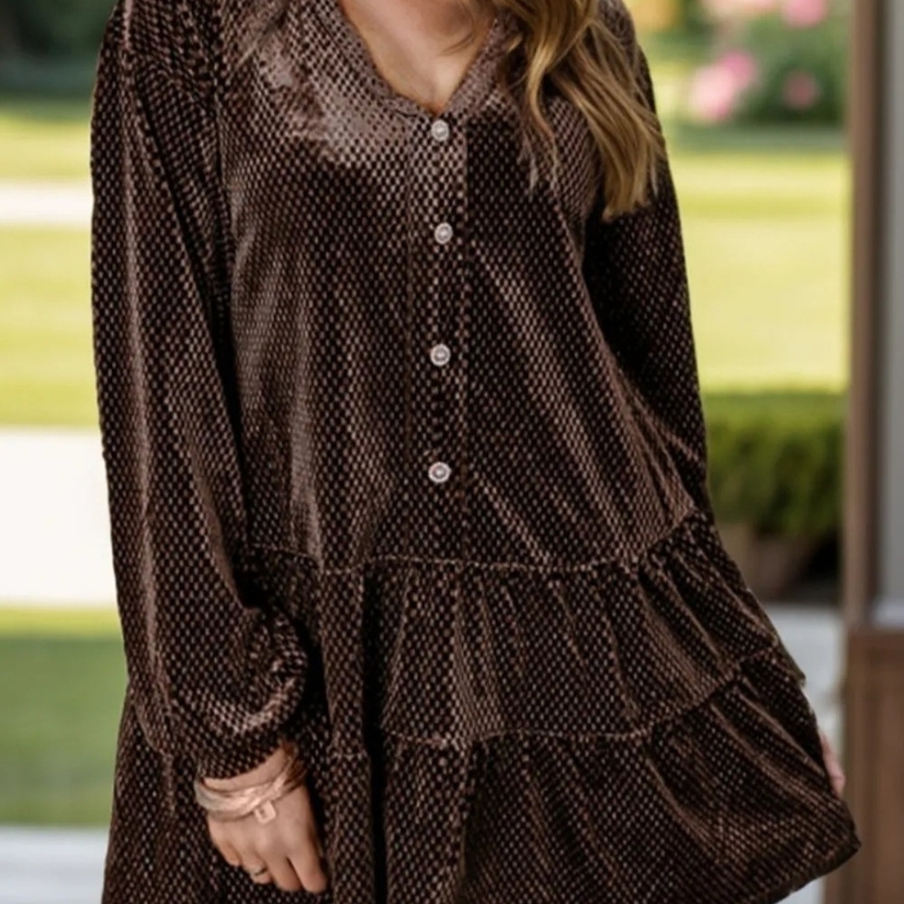 New In Chic Velvet in Rich Brown Textured V-Neck Long Sleeve Mini Dress Size L